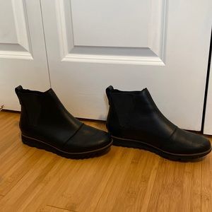 Sorel Harlow Chelsea Boot black